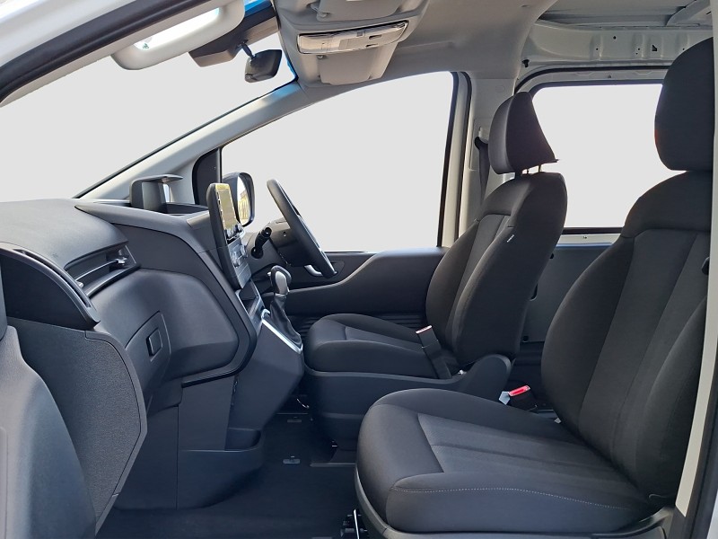 2026 Hyundai Staria
