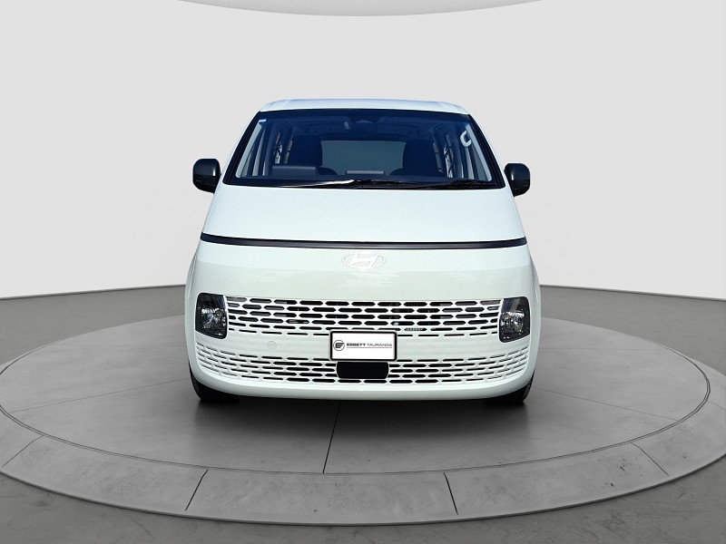 2026 Hyundai Staria