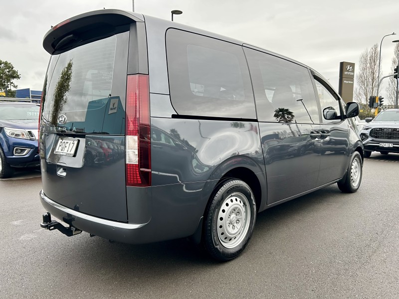 2022 Hyundai Staria Load