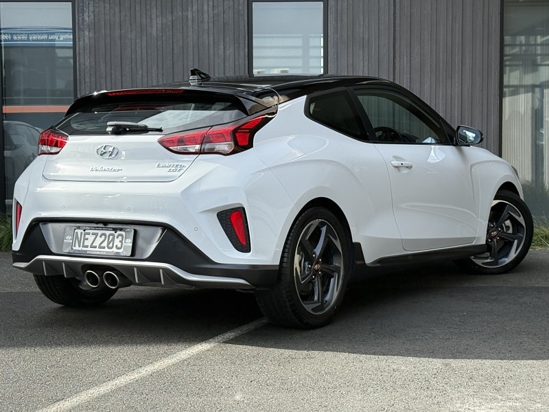 2021 Hyundai Veloster
