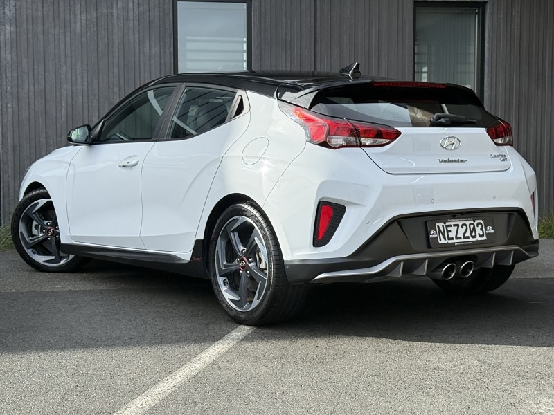 2021 Hyundai Veloster