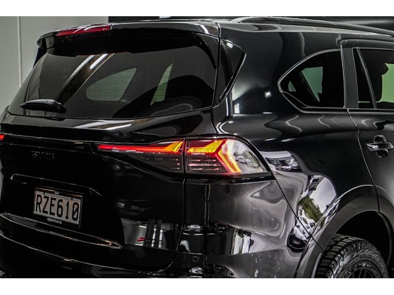 2026 Isuzu MU-X