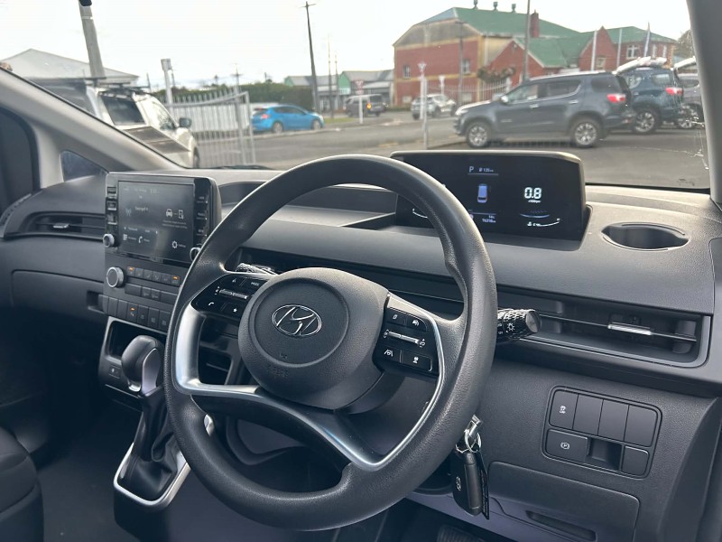 2023 Hyundai Staria