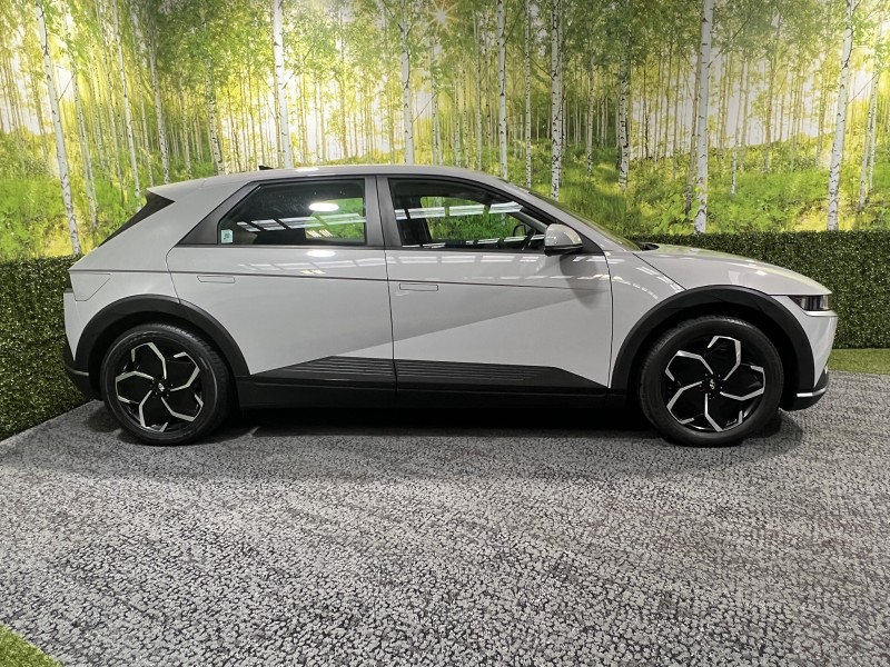 2022 Hyundai IONIQ 5