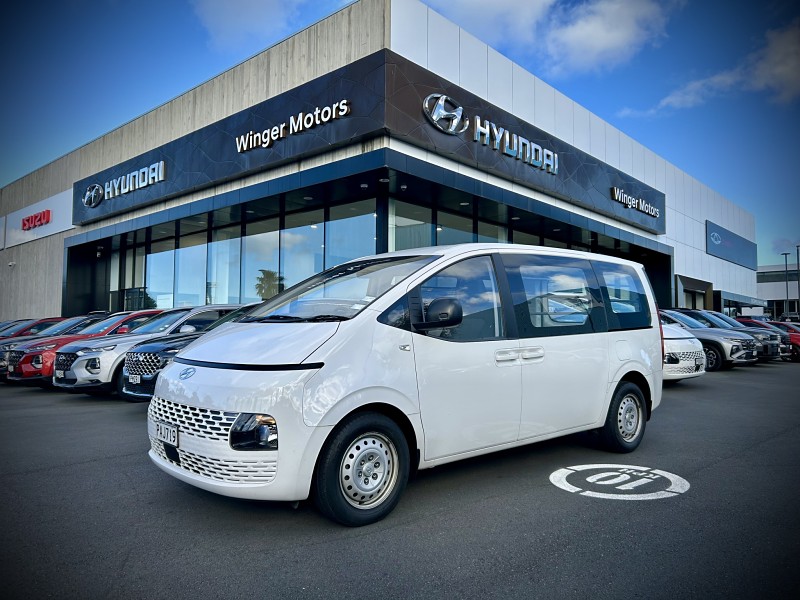 2022 Hyundai Staria