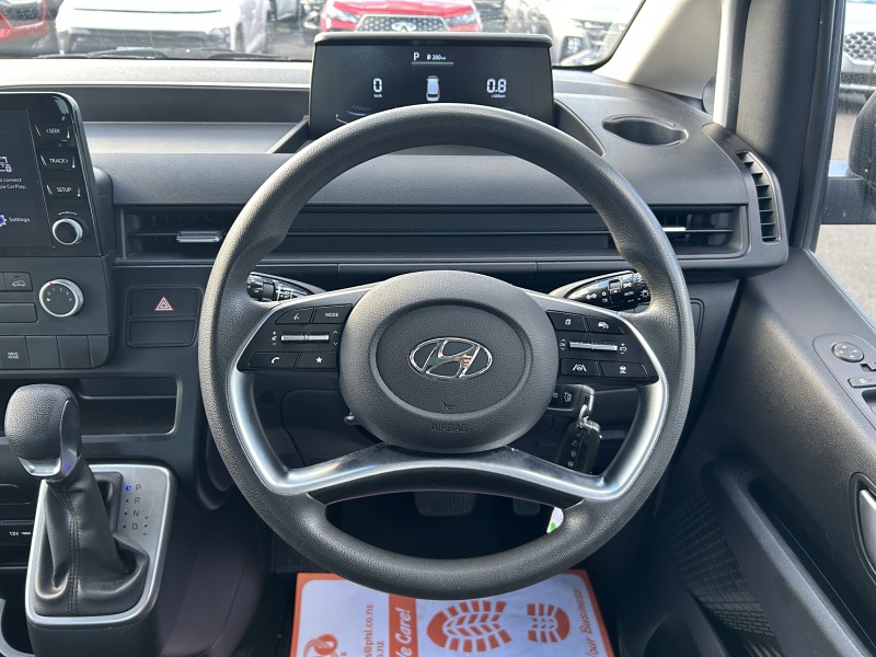 2022 Hyundai Staria