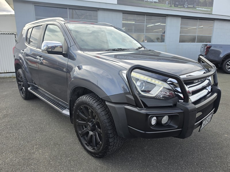 2017 Isuzu MU-X