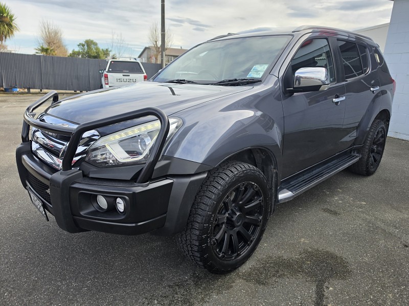 2017 Isuzu MU-X