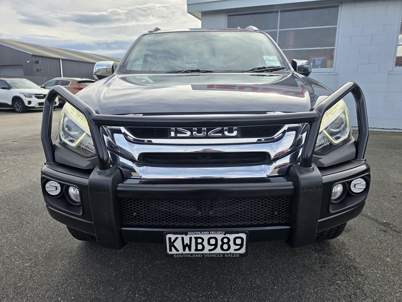 2017 Isuzu MU-X