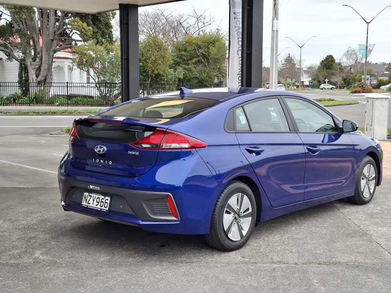 2022 Hyundai IONIQ