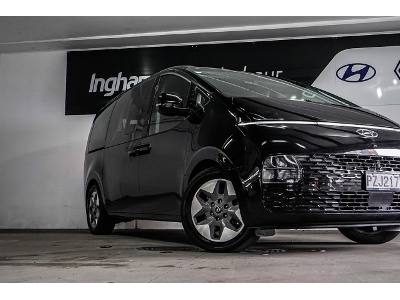 2023 Hyundai Staria