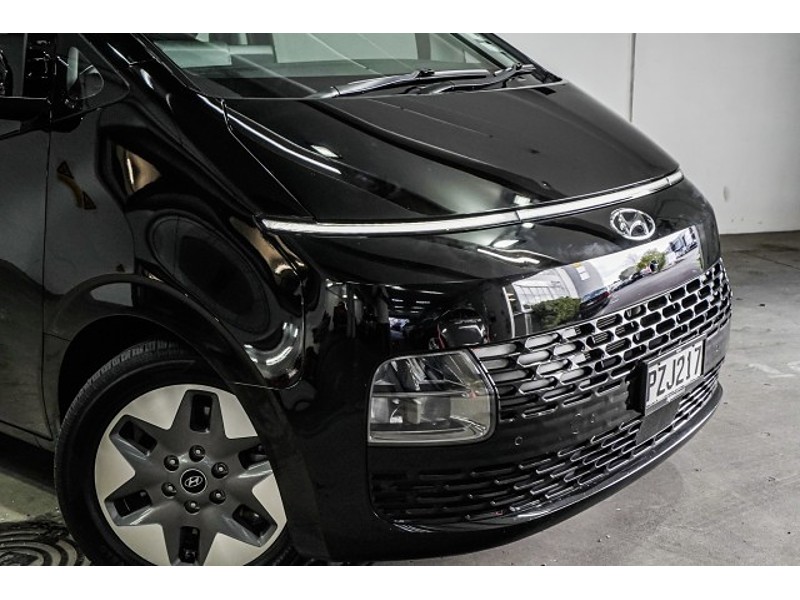 2023 Hyundai Staria