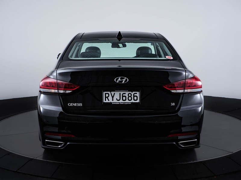 2017 Hyundai Genesis
