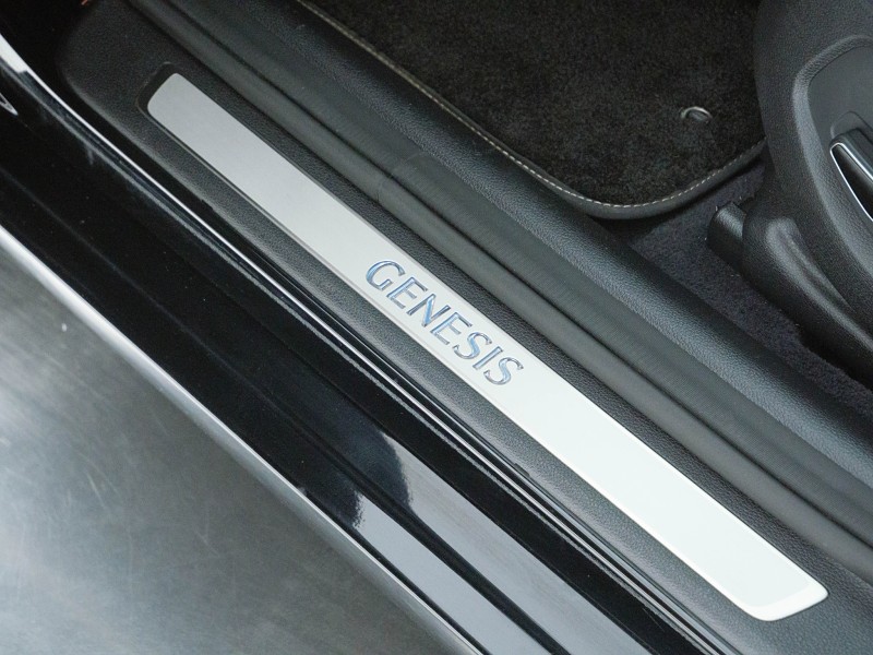 2017 Hyundai Genesis