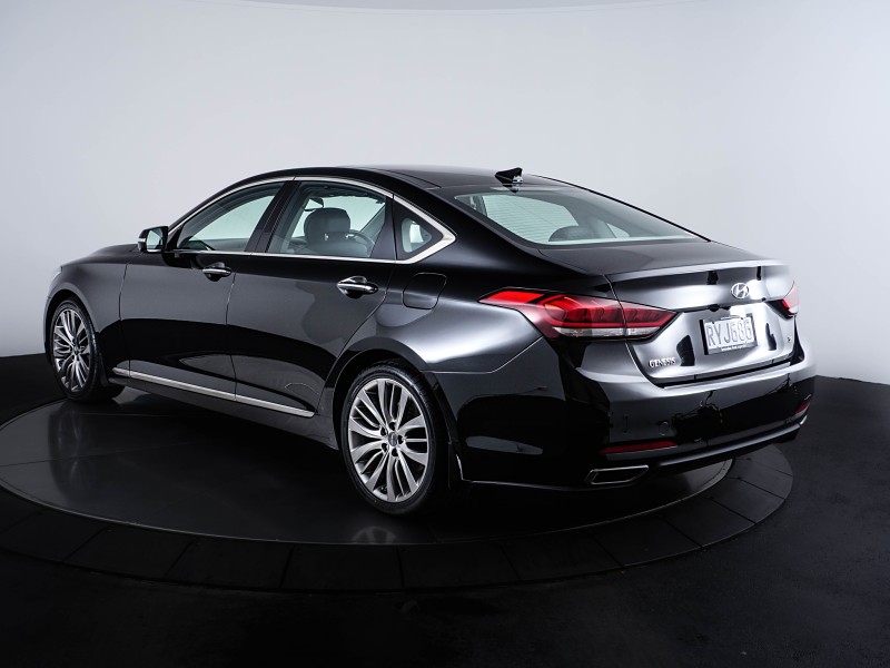 2017 Hyundai Genesis