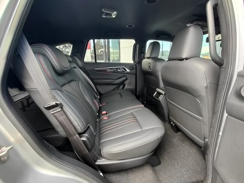 2026 Isuzu MU-X