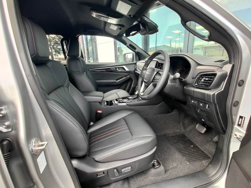 2026 Isuzu MU-X