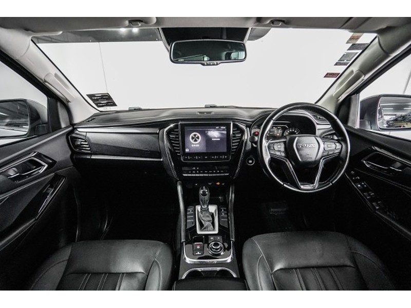 2022 Isuzu MU-X