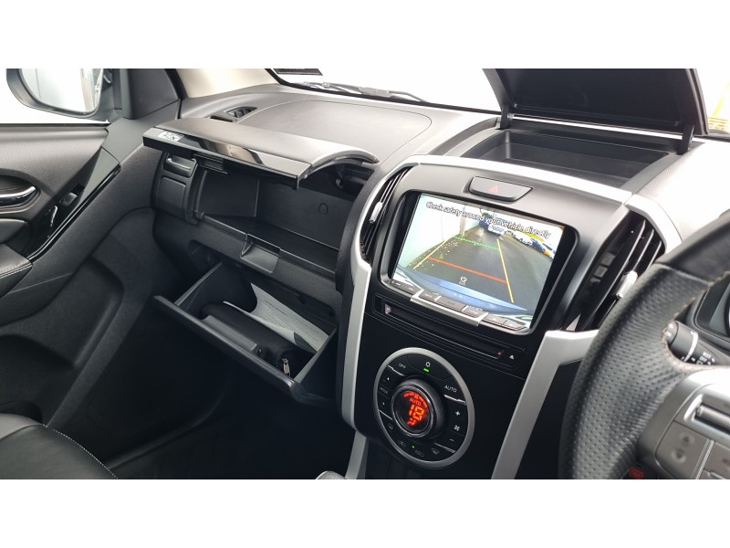 2021 Isuzu MU-X