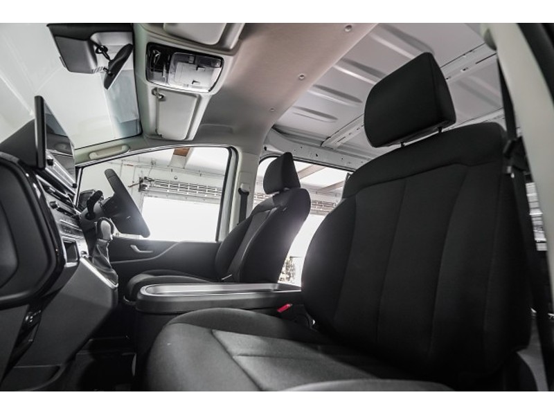 2026 Hyundai Staria Load
