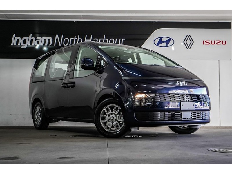 2026 Hyundai Staria