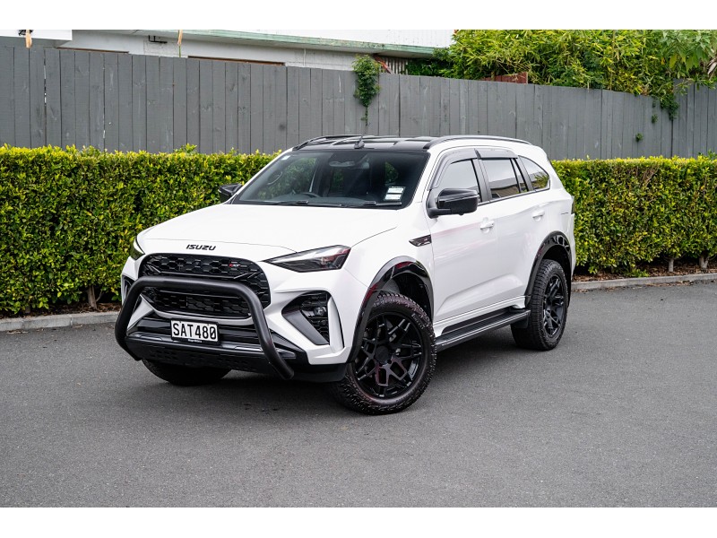 2026 Isuzu MU-X