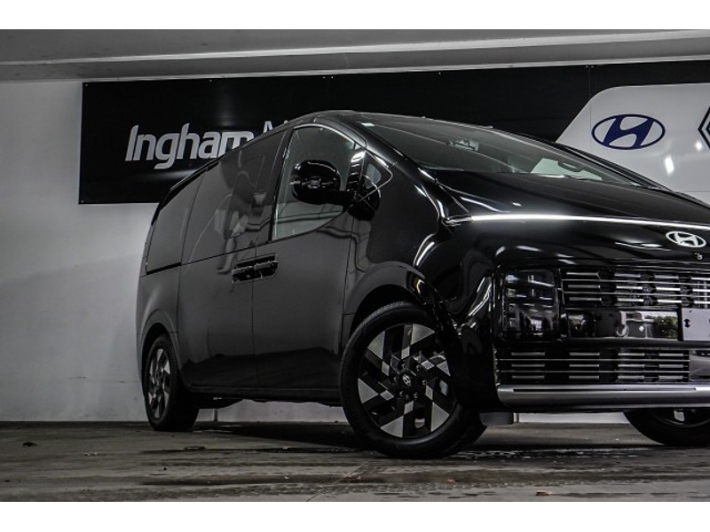 2026 Hyundai Staria