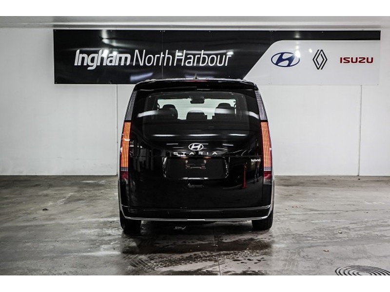 2026 Hyundai Staria