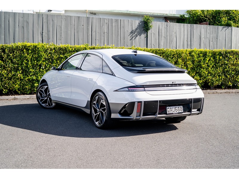 2023 Hyundai IONIQ 6