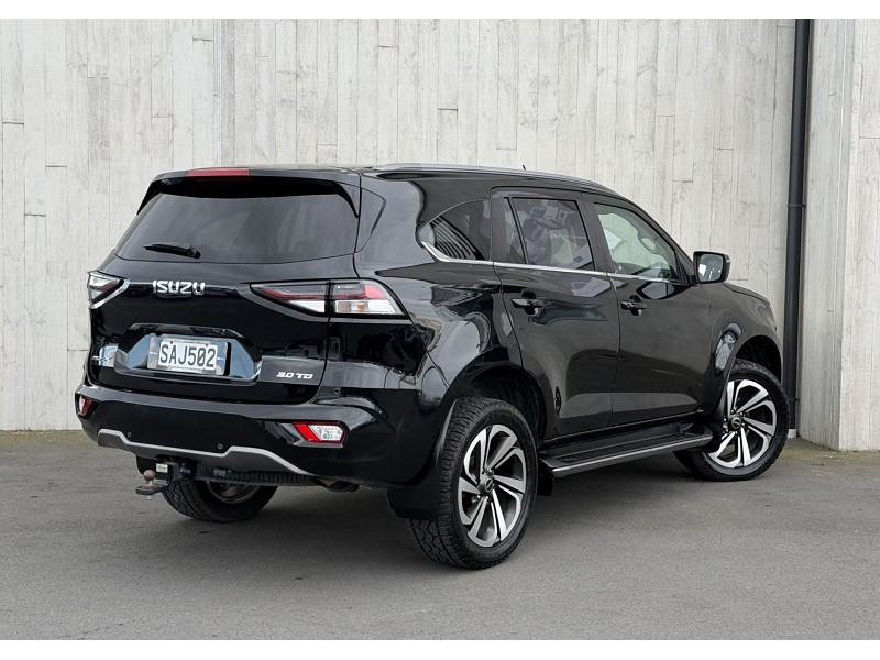 2021 Isuzu MU-X