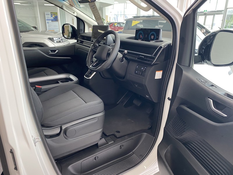 2026 Hyundai Staria Load