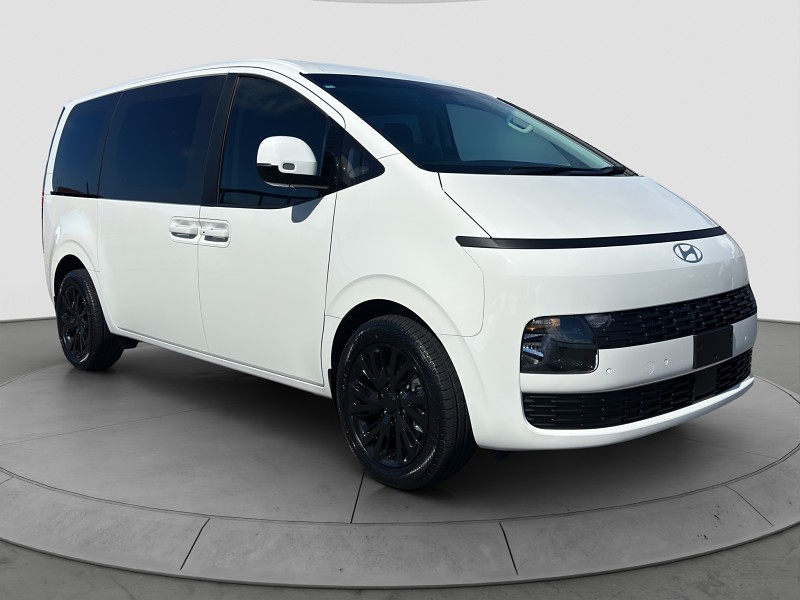 2026 Hyundai Staria