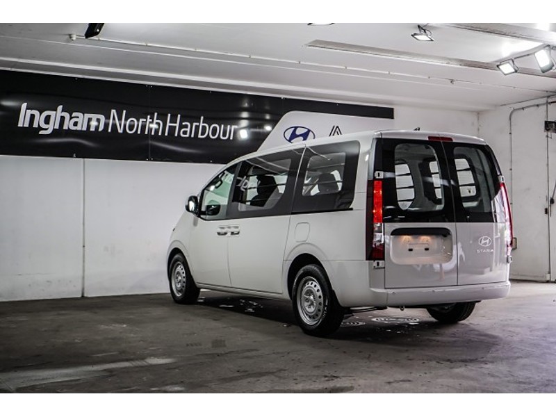 2026 Hyundai Staria Load