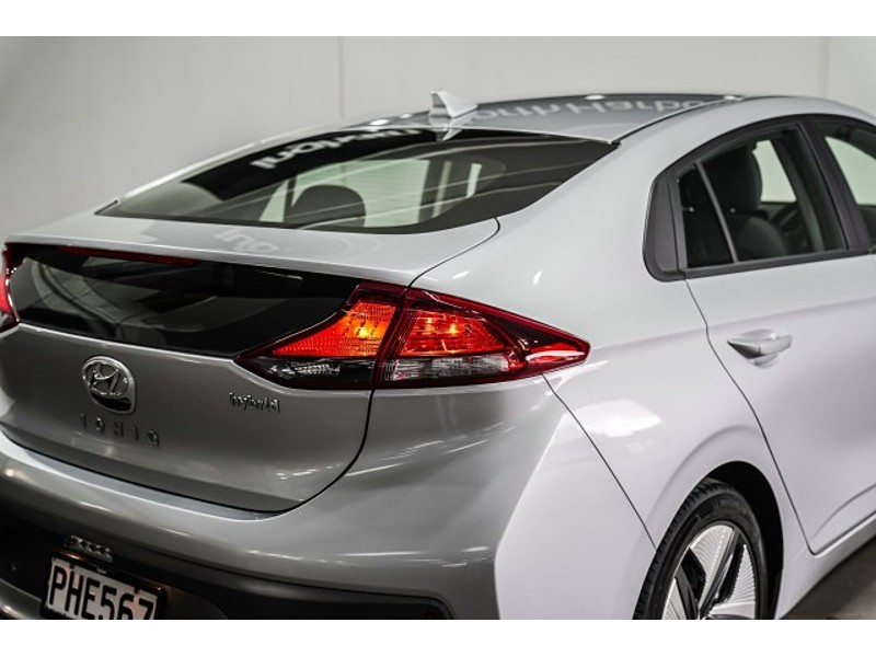 2022 Hyundai IONIQ