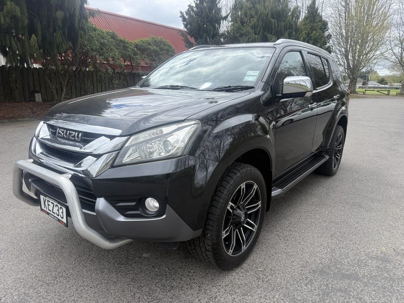 2016 Isuzu MU-X