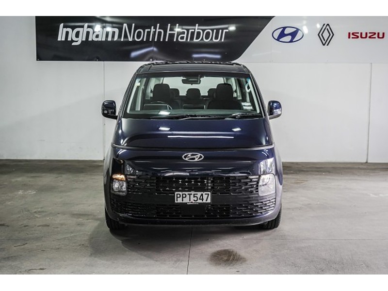 2022 Hyundai Staria