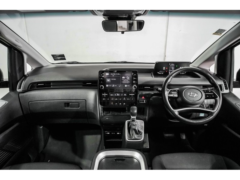 2022 Hyundai Staria