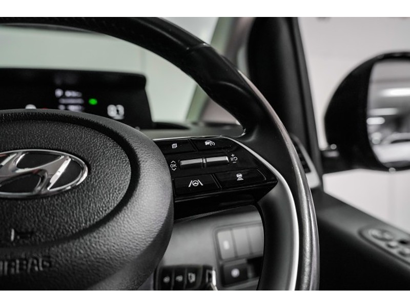 2022 Hyundai Staria