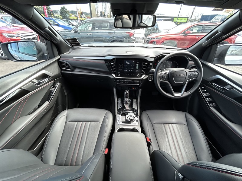 2026 Isuzu MU-X