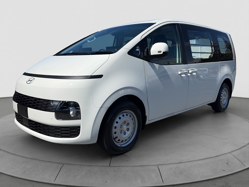 2026 Hyundai Staria