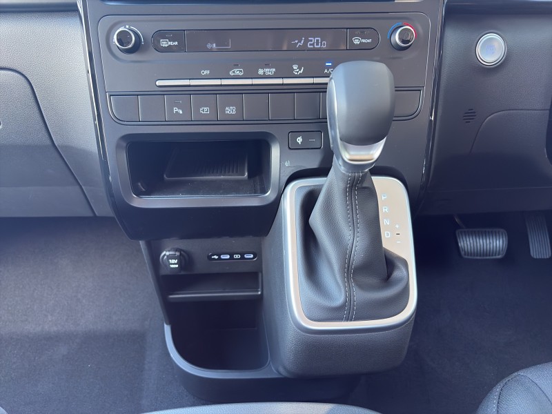2026 Hyundai Staria