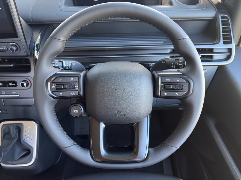 2026 Hyundai Staria