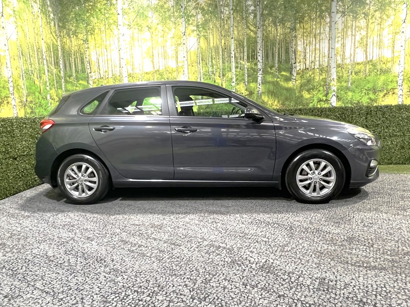 2023 Hyundai i30
