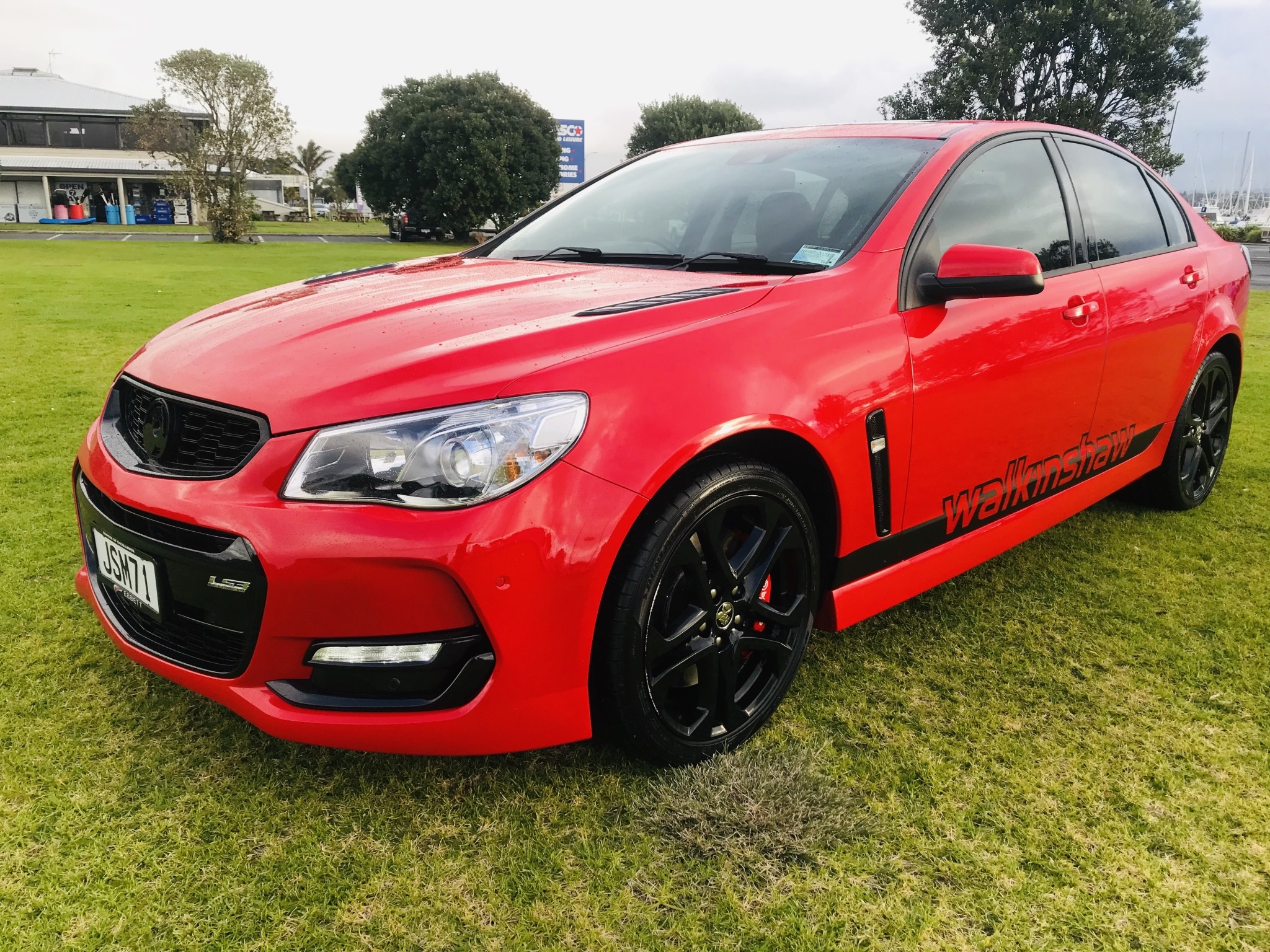 2016 Holden Commodore – Ebbett Group Dealerships