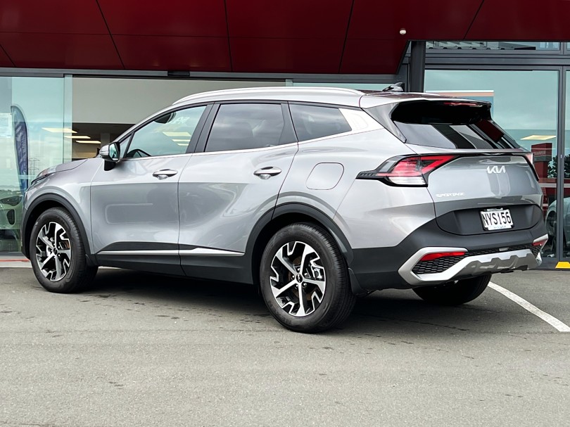 2023 Kia Sportage 2