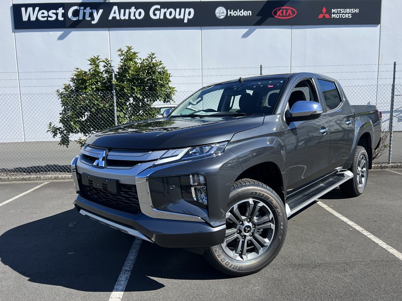 2023 Mitsubishi Triton 2