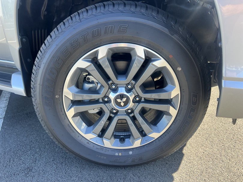 2023 Mitsubishi Triton 4