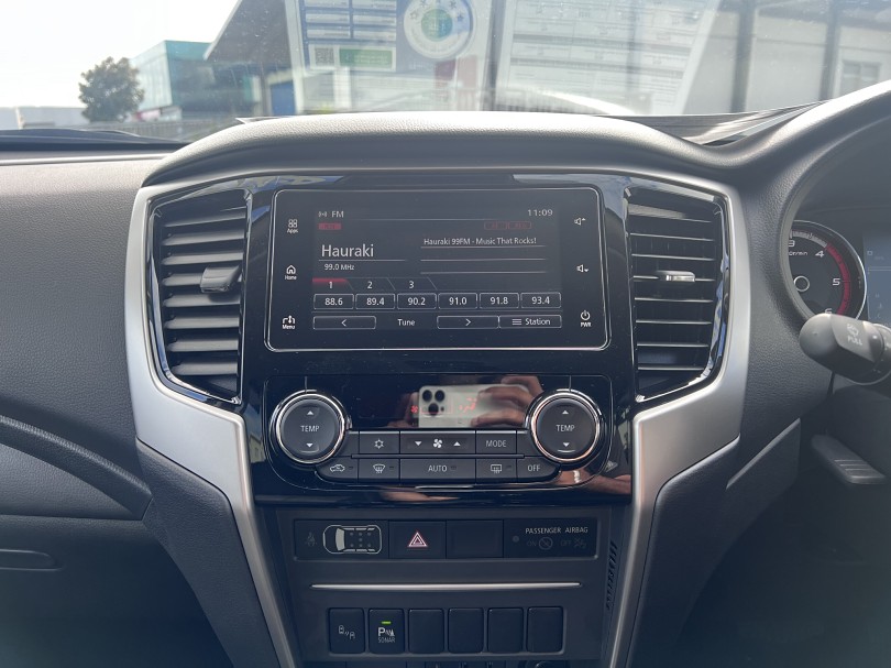 2023 Mitsubishi Triton 17