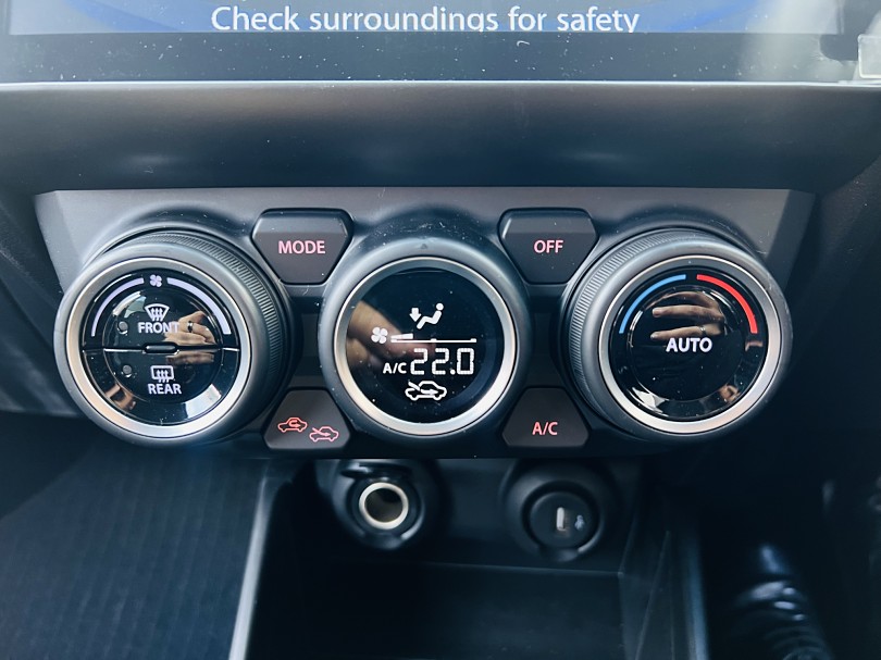 2023 Suzuki Swift 15