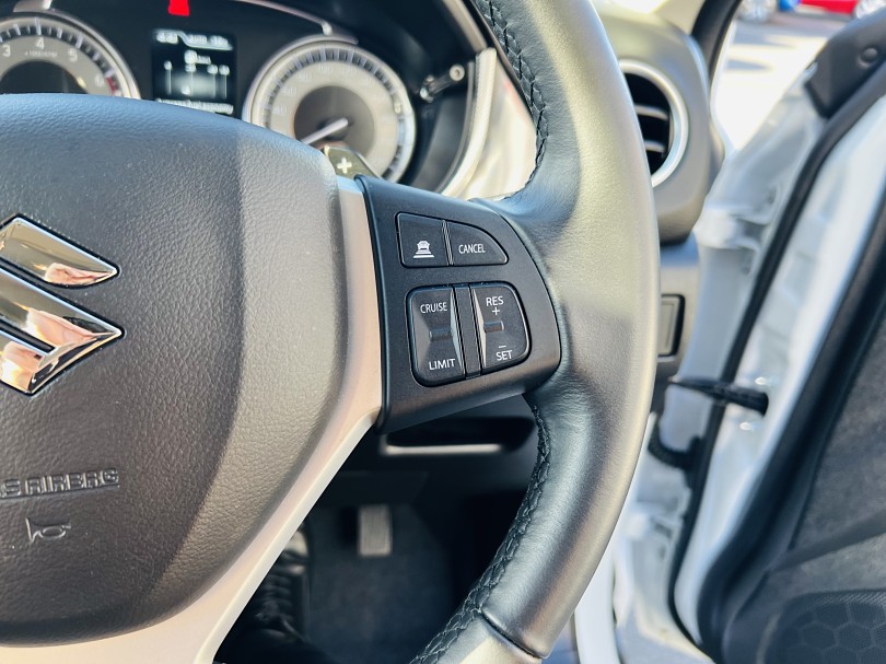 2022 Suzuki Vitara 18